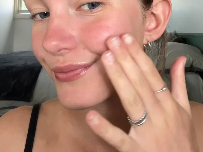 Azure tan
