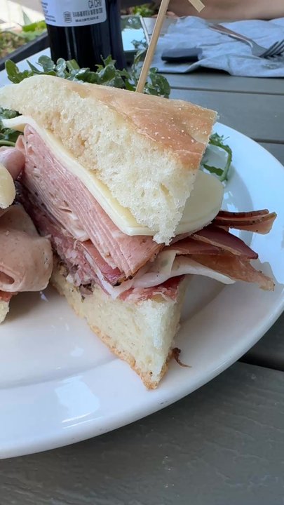 Husick’s By Forester - Beer Gardens Near Me - Clarksburg, California