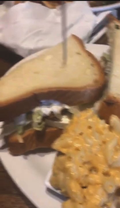 Honky Tonk BBQ - Vegetarian macaroni - Barbeque Near Me - Chicago, Illinois