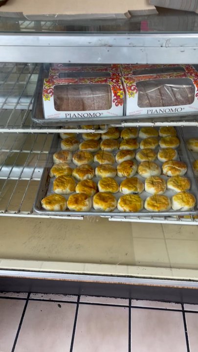 Jesse's Coffee Shop - 2/6/2026 - Bakeries Near Me - Honolulu, Hawaii