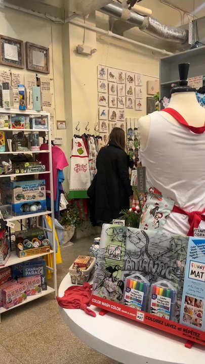 Razberry Threads - Women's Clothing Near Me - Asheville, North Carolina