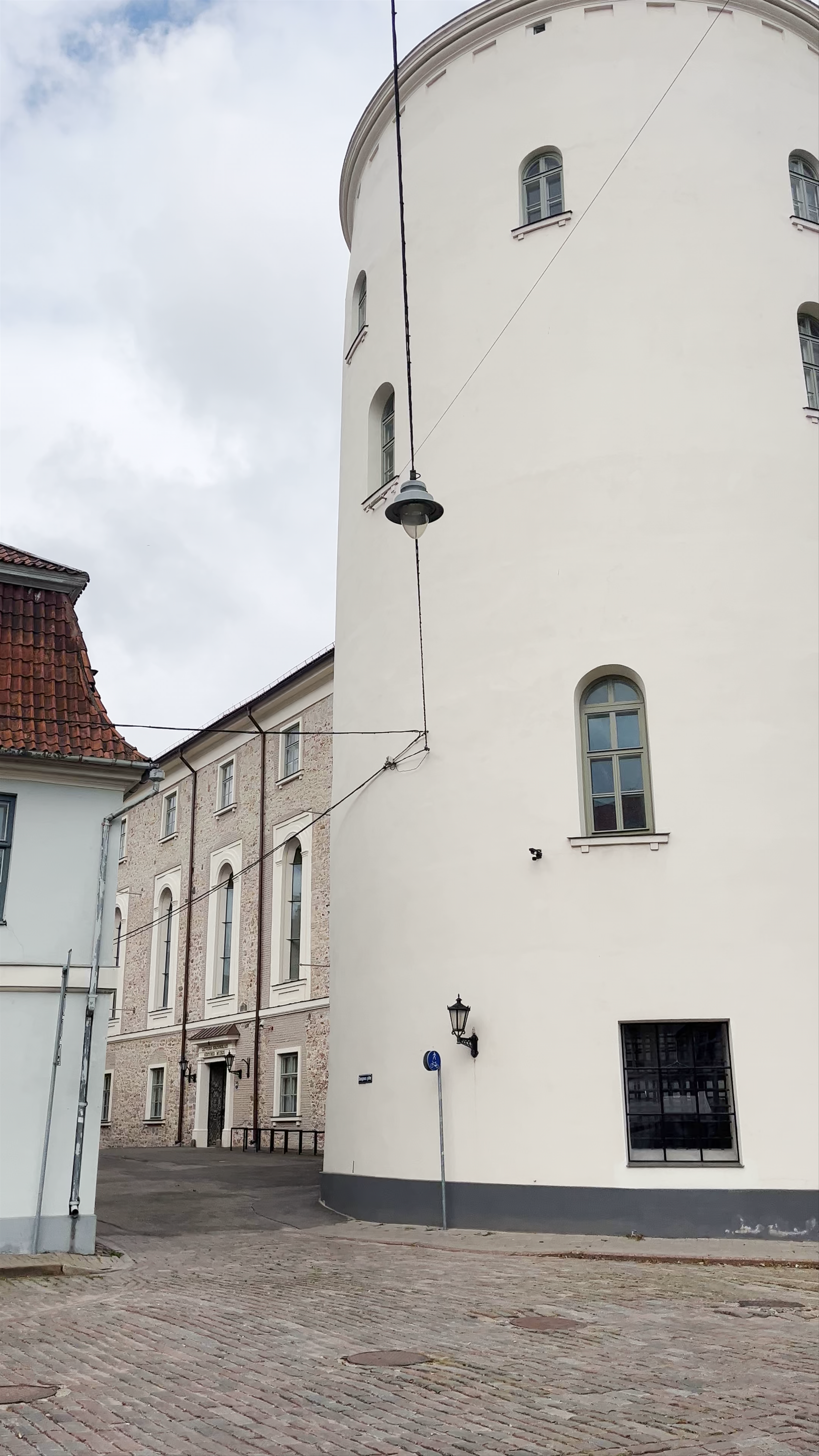 Riga Castle: Historic Majesty by the Daugava River