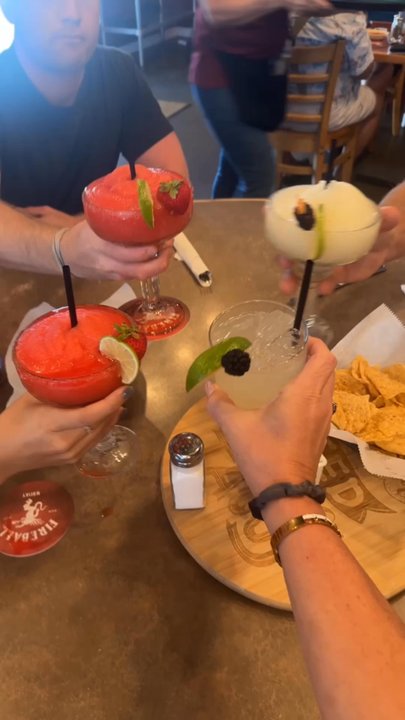 Garcia's - Frozen strawberry margs, frozen house marg, house marg on the rocks - Mexican Near Me - San Marcos, Texas