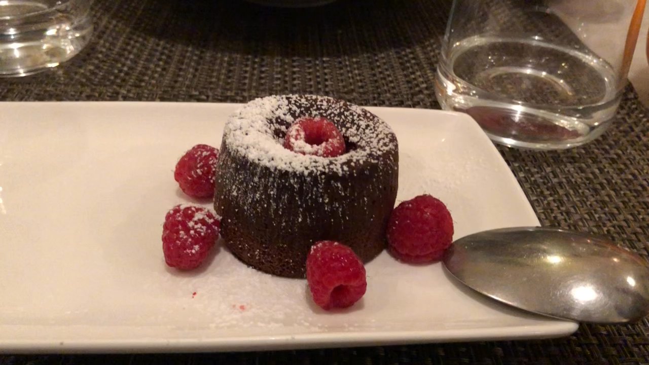 Le P'tit Troquet - French Near Me - Paris, 75