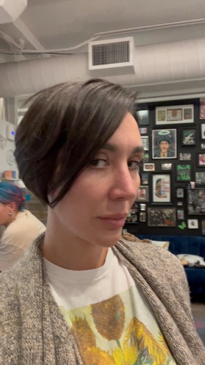 Front Row Salon - I'm so in love with this haircut by Whitney! Thanks ladies. They have a haircut "support" if you want to correct something after. - Hair Salons Near Me - Petaluma, California