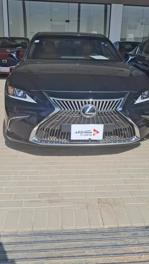 لكزس ES 250 2021