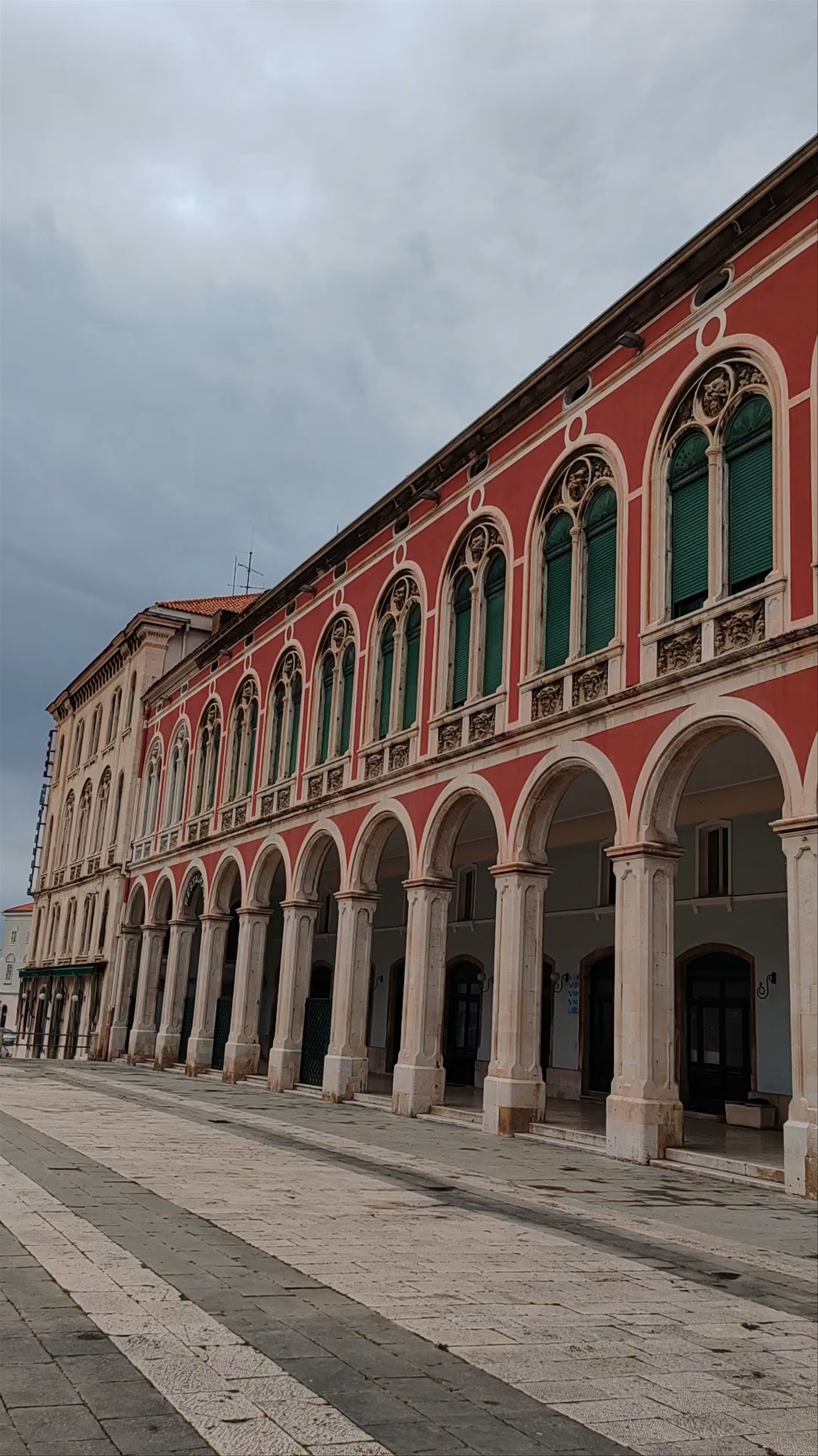 Republic Square: Historical Elegance in the Heart of Split
