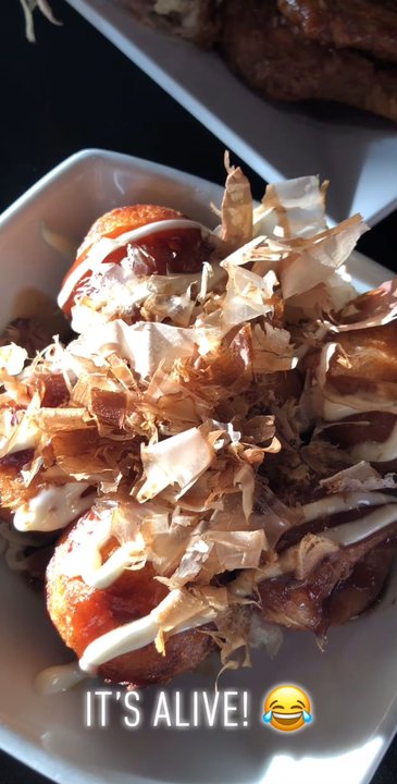 Bonchon North Stockton - Presentation Of  Ball - Chicken Wings Near Me - Stockton, California
