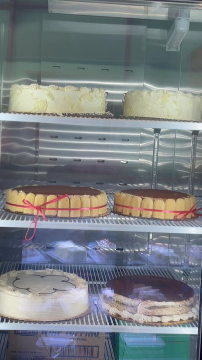 Tiramisu Bakery Cafe - Large Cakes - Bakeries Near Me - Silver Spring, Maryland