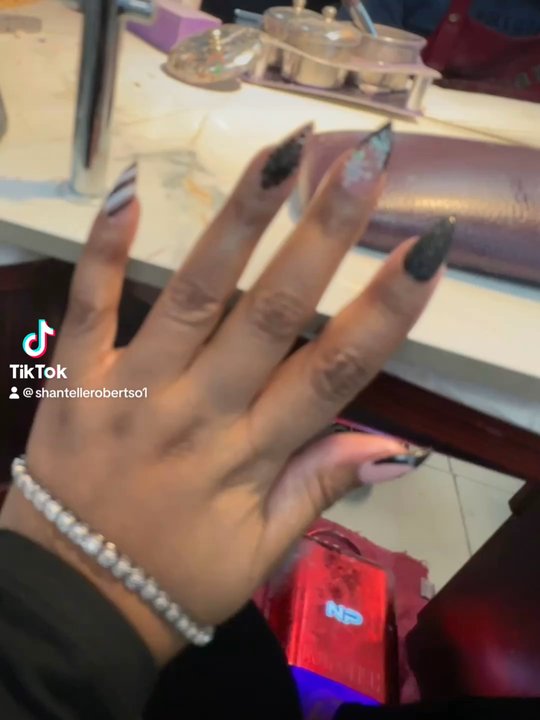 Nails Today - Love my nails! - Nail Salons Near Me - Oak Park, Michigan