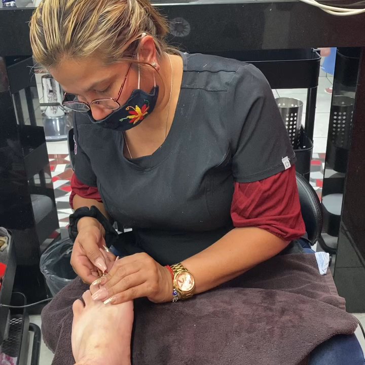 Soleil Estetica - She does a great job ask for Arabella - Hair Stylists Near Me - Tijuana, BCN