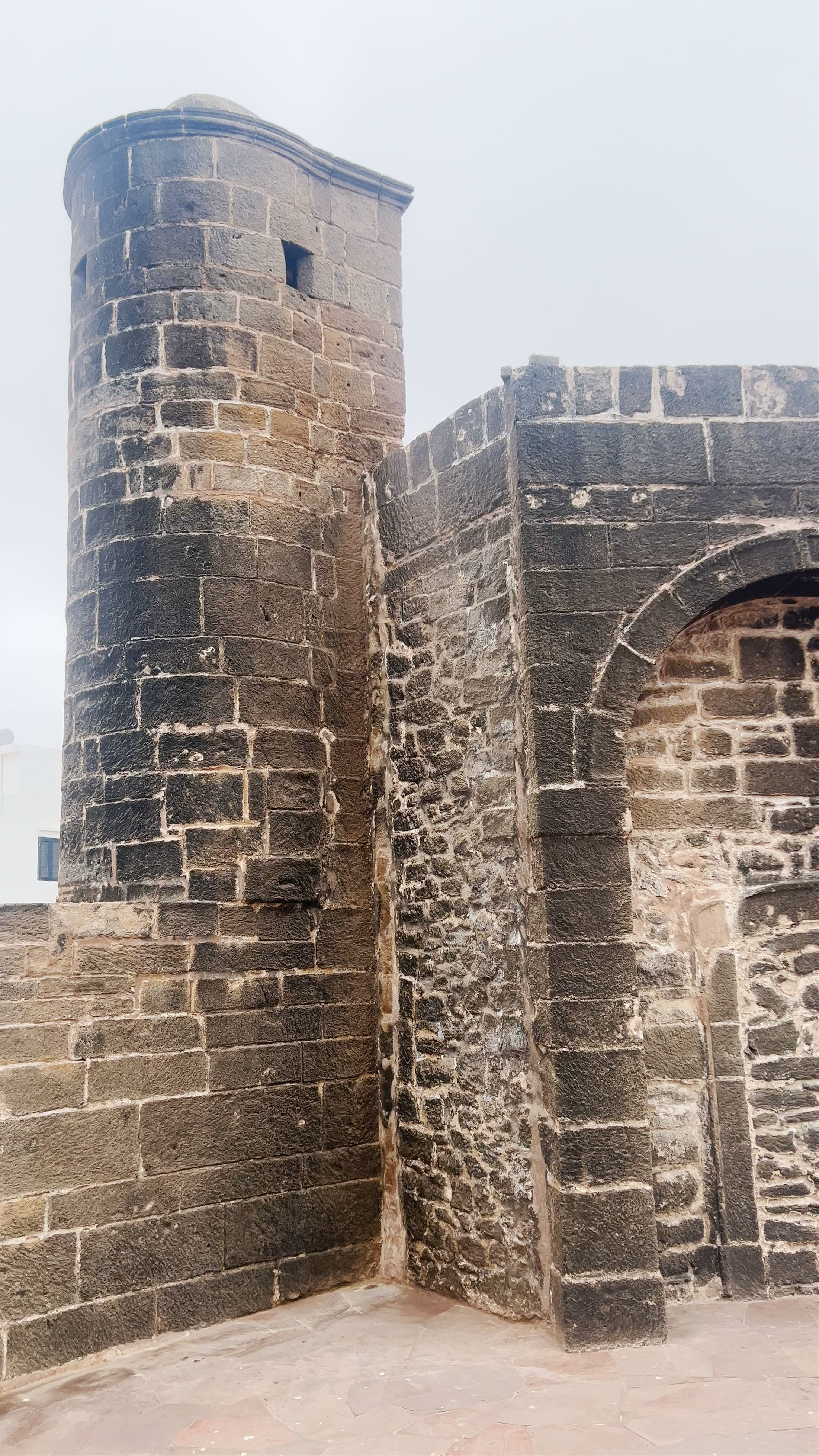 Rempart Mogador: Exploring Essaouira’s Ancient Coastal Fortifications