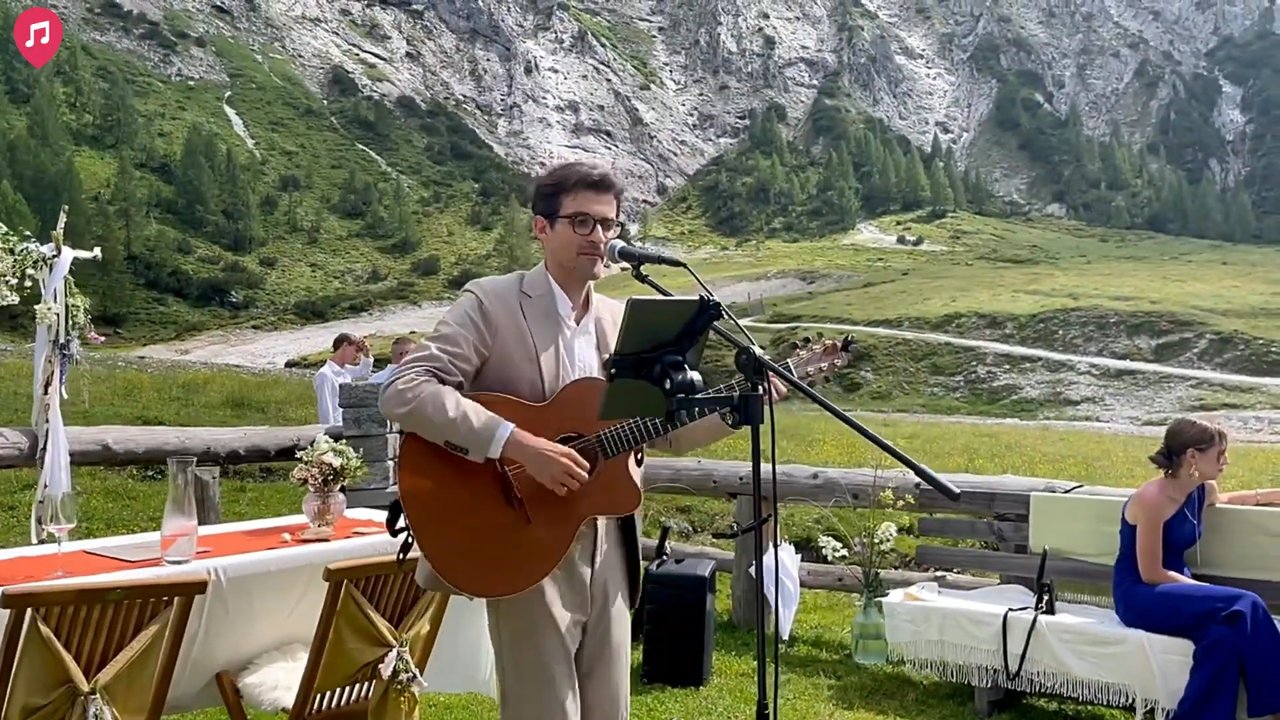 The Tuscan Troubadour - Wedding Ceremony Showreel 2025 - video