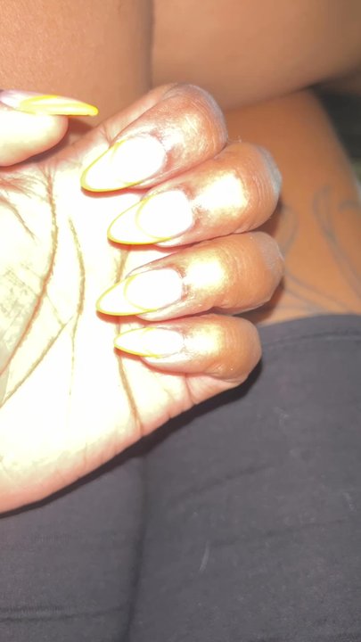 Gloss Nail Studio - Acrylic Gel Set and Gel Polish on toes (ignore my dry skin lol) - Nail Salons Near Me - Lees Summit, Missouri