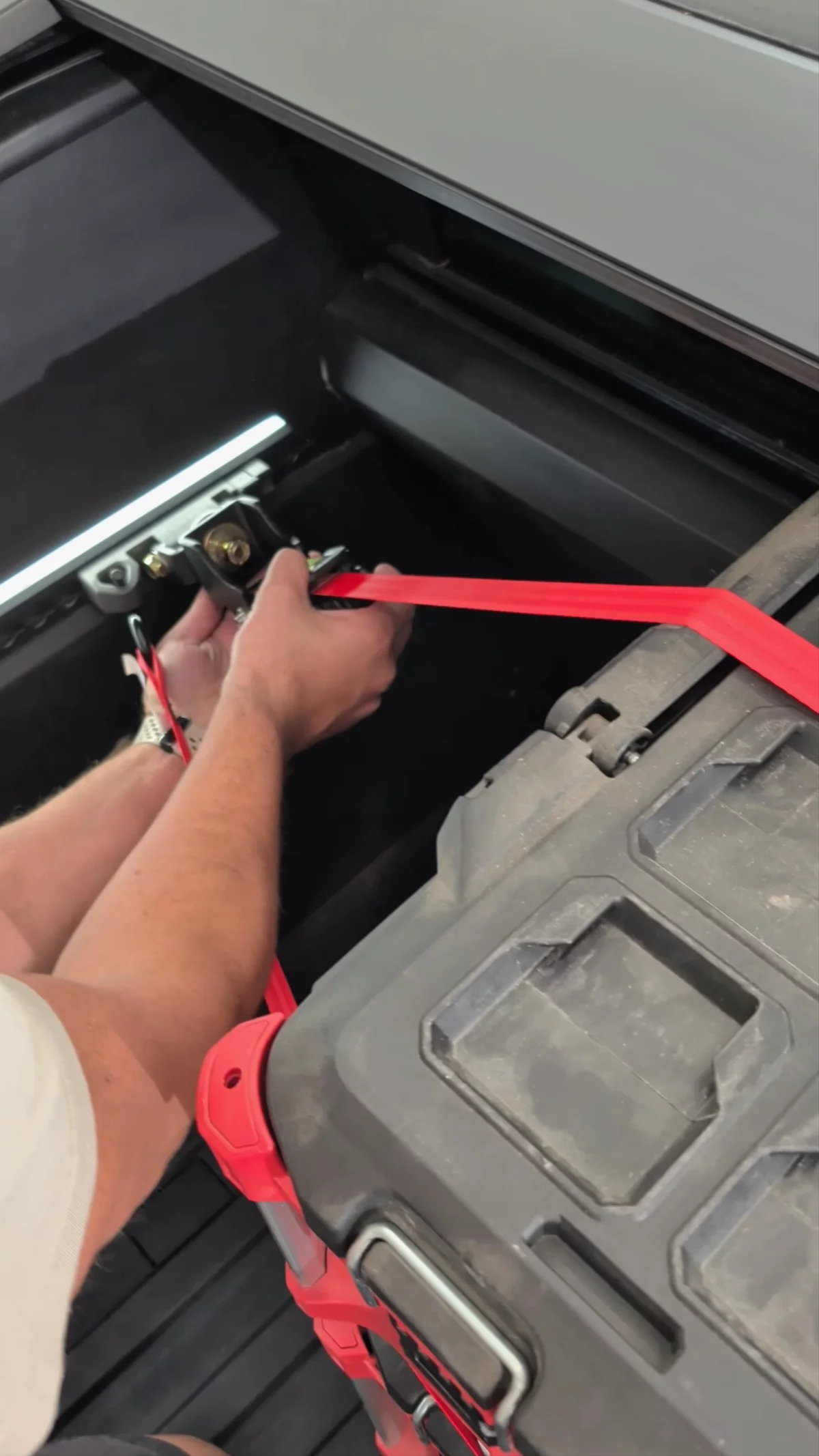Ultimate Retractable Ratchet Straps® for L-Track in action