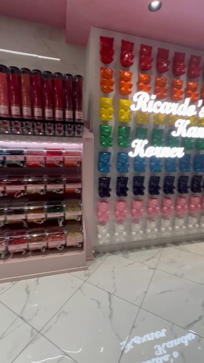 Ricardo's Kandy Korner - Quick video of part of the store - Candy Stores Near Me - Toronto, Ontario