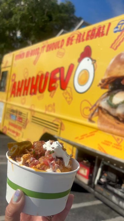 AhhHuevo - Mini chicken nachos! - Food Trucks Near Me - North Hollywood , California