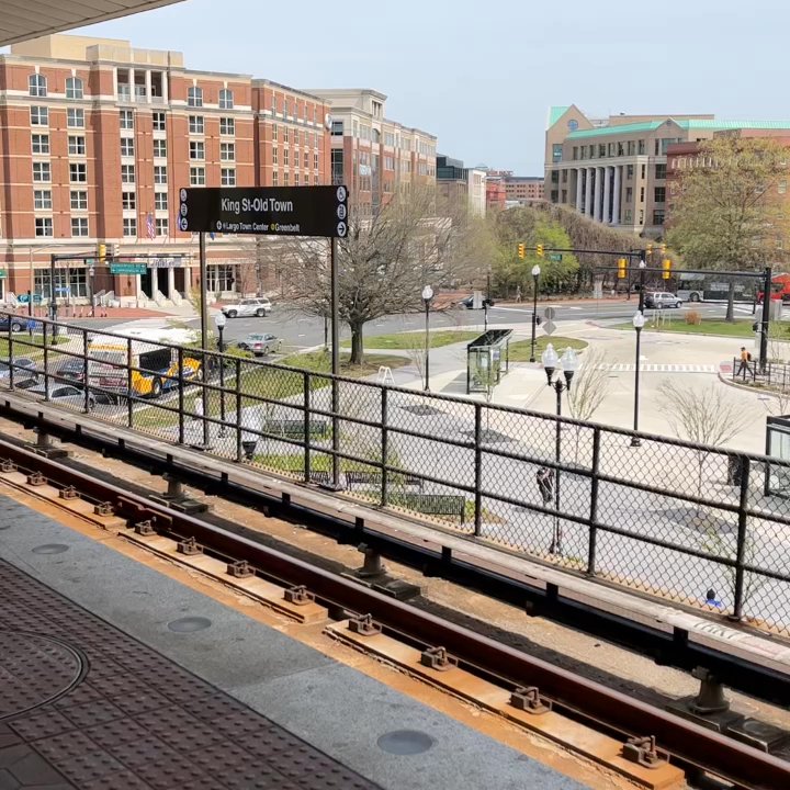 Crystal City - Shopping Centers Near Me - Arlington, Virginia