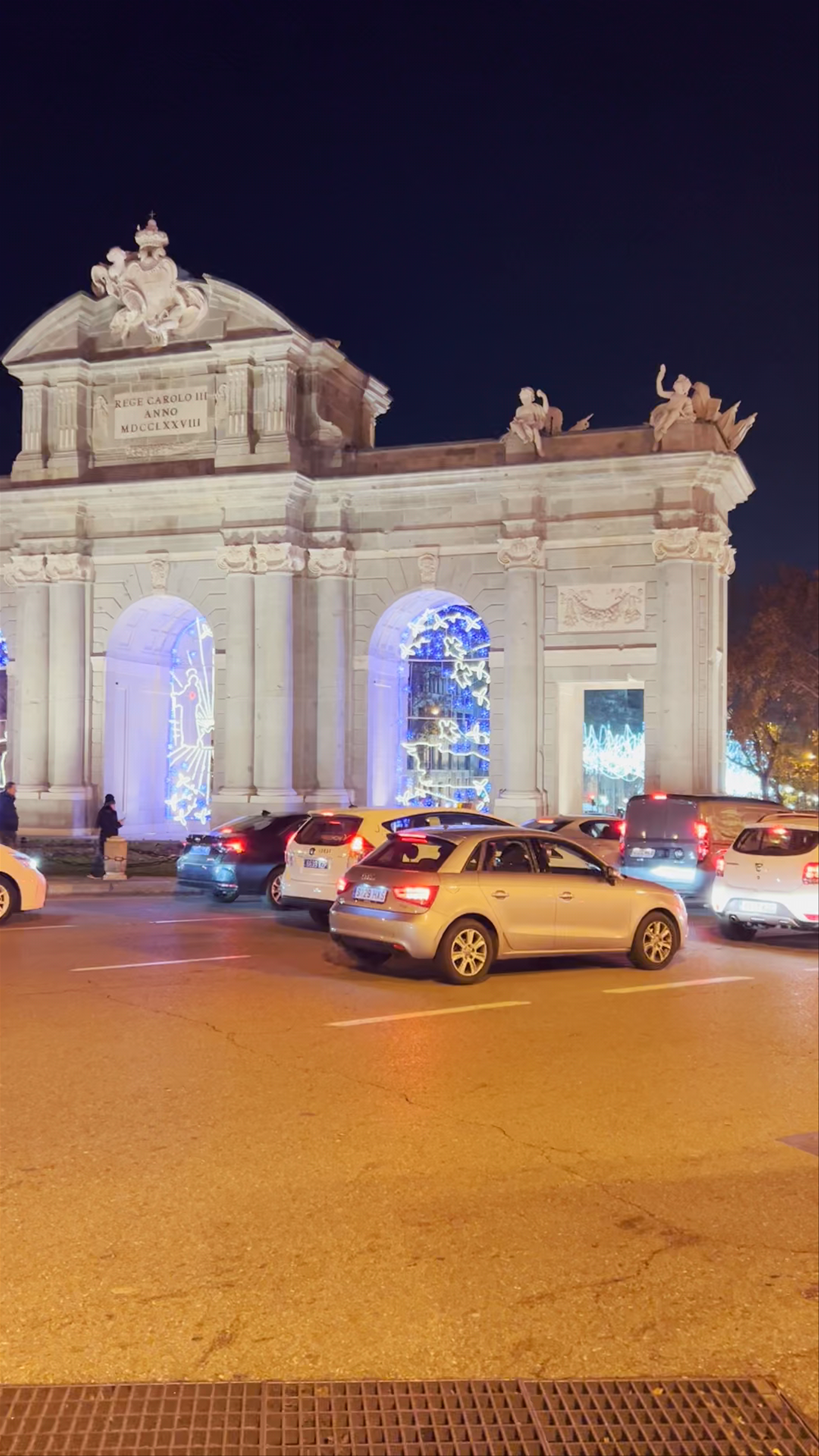 Puerta de Alcalá at Night: Madrid's Illuminated Landmark