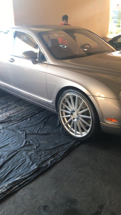 Black Diamond Auto Detailing - He cleaning them rims like it's his car. They are difficult to clean. Detail work - Car Wash Near Me