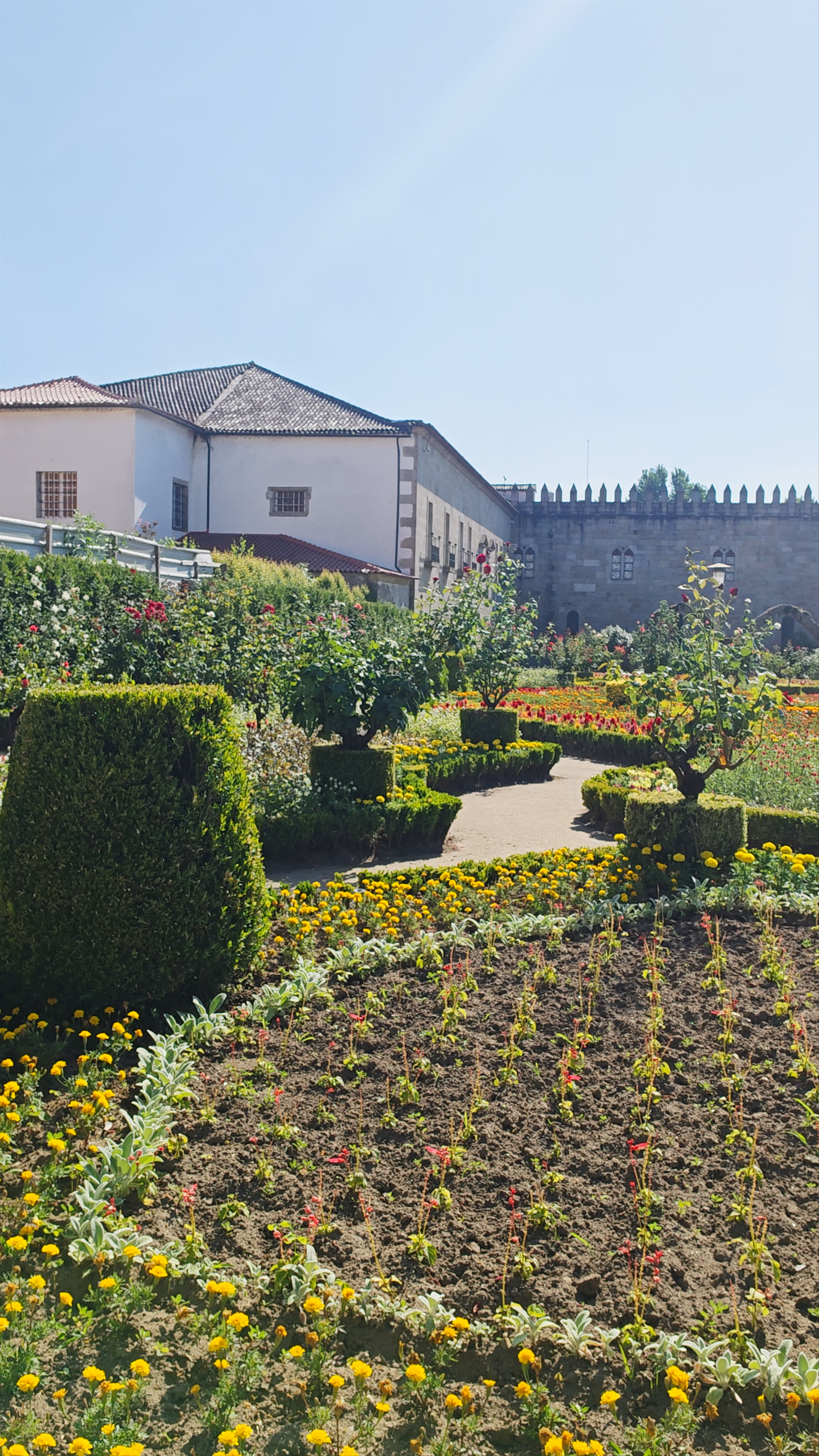 Santa Barbara Garden: A Floral Sanctuary in Braga, Portugal