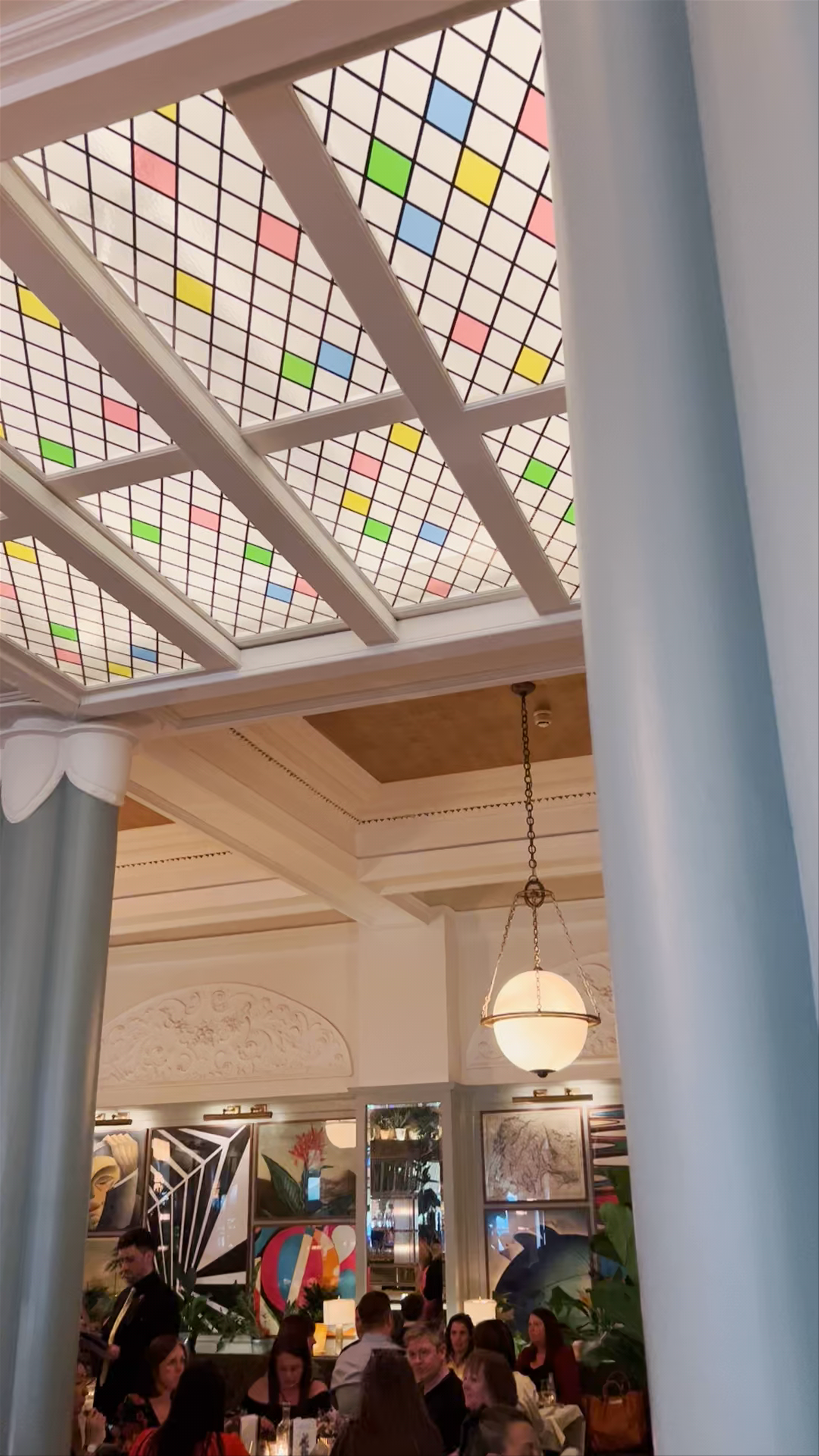 The Ivy Buchanan Street: Elegant Dining Experience in Glasgow