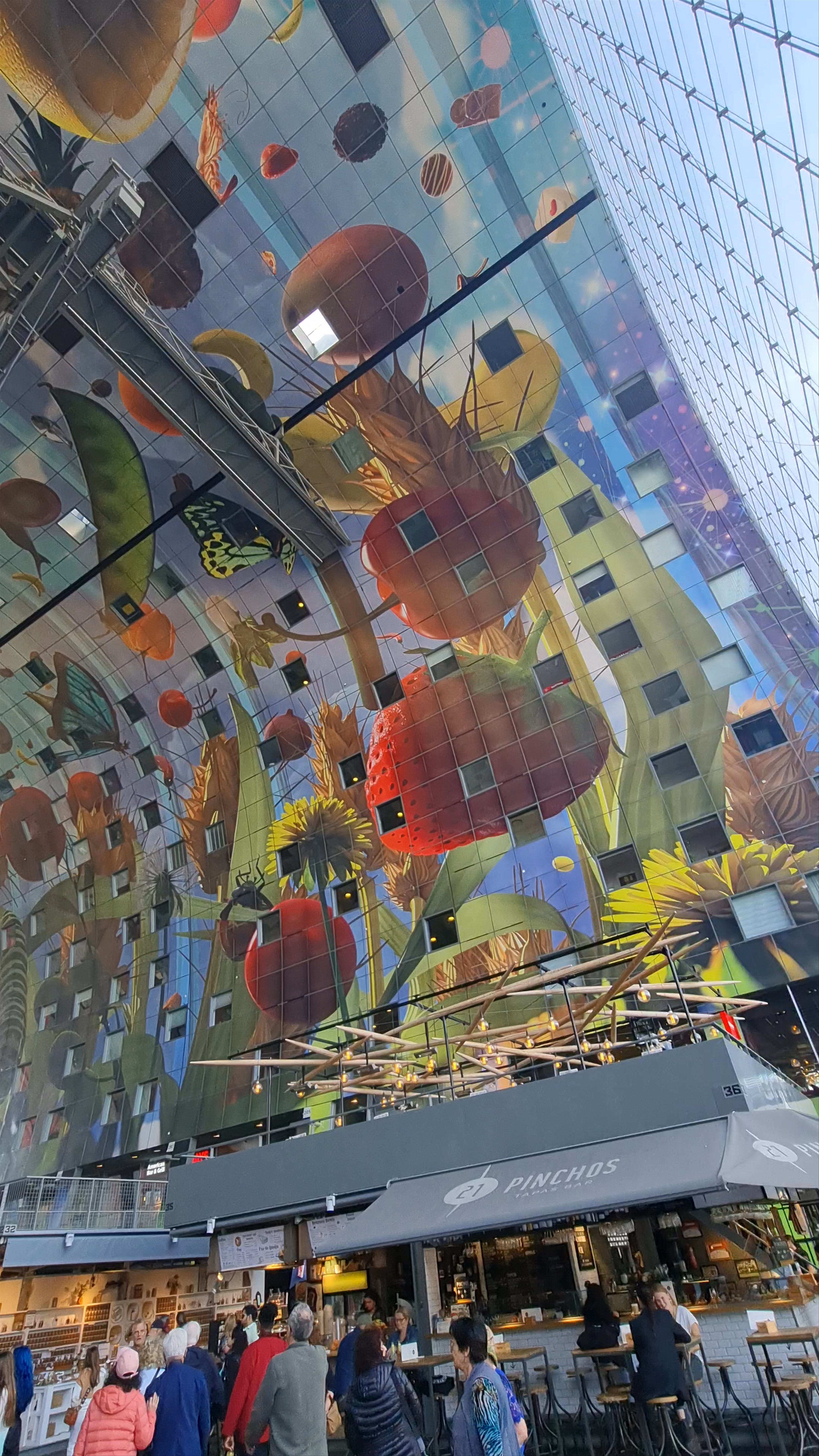 Markthal Rotterdam: A Colorful Feast for the Senses
