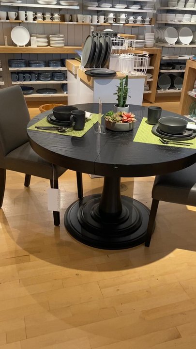 Crate & Barrel - Furniture Stores Near Me - Costa Mesa, California