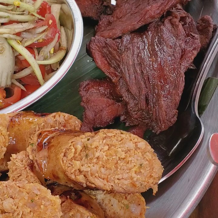 Bhan Mae Vane - Thai Near Me - Alameda, California