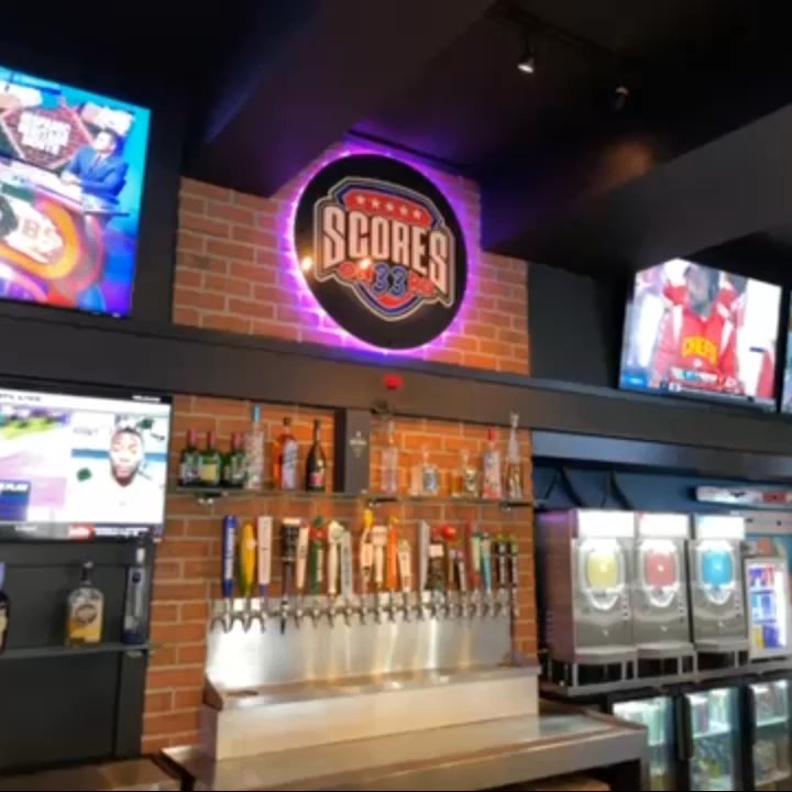Scores on 33rd - Bar Area - Sports Bars Near Me - Cedar Rapids, Iowa