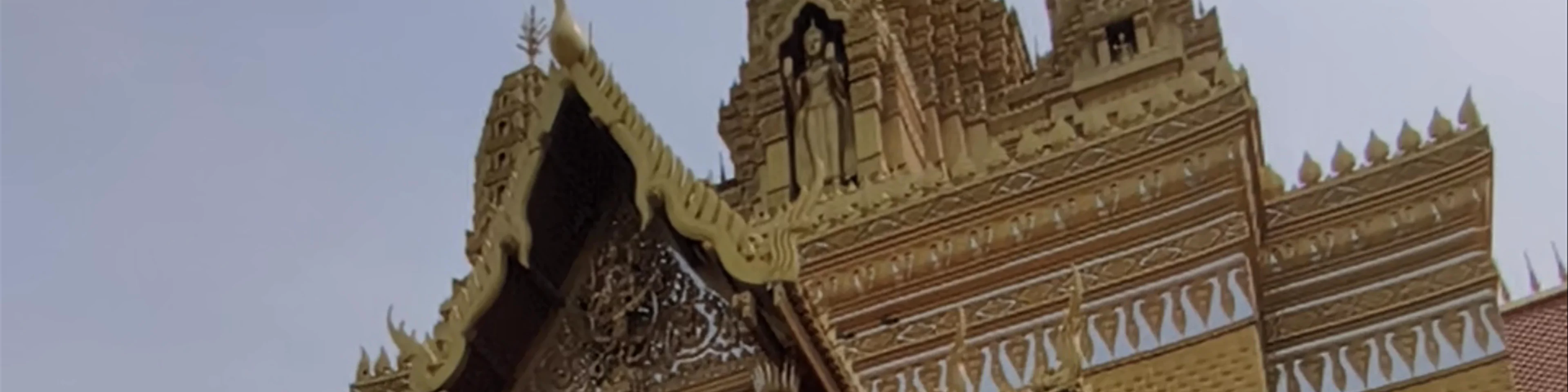 ᐅ The Stupa of Phra Maha That