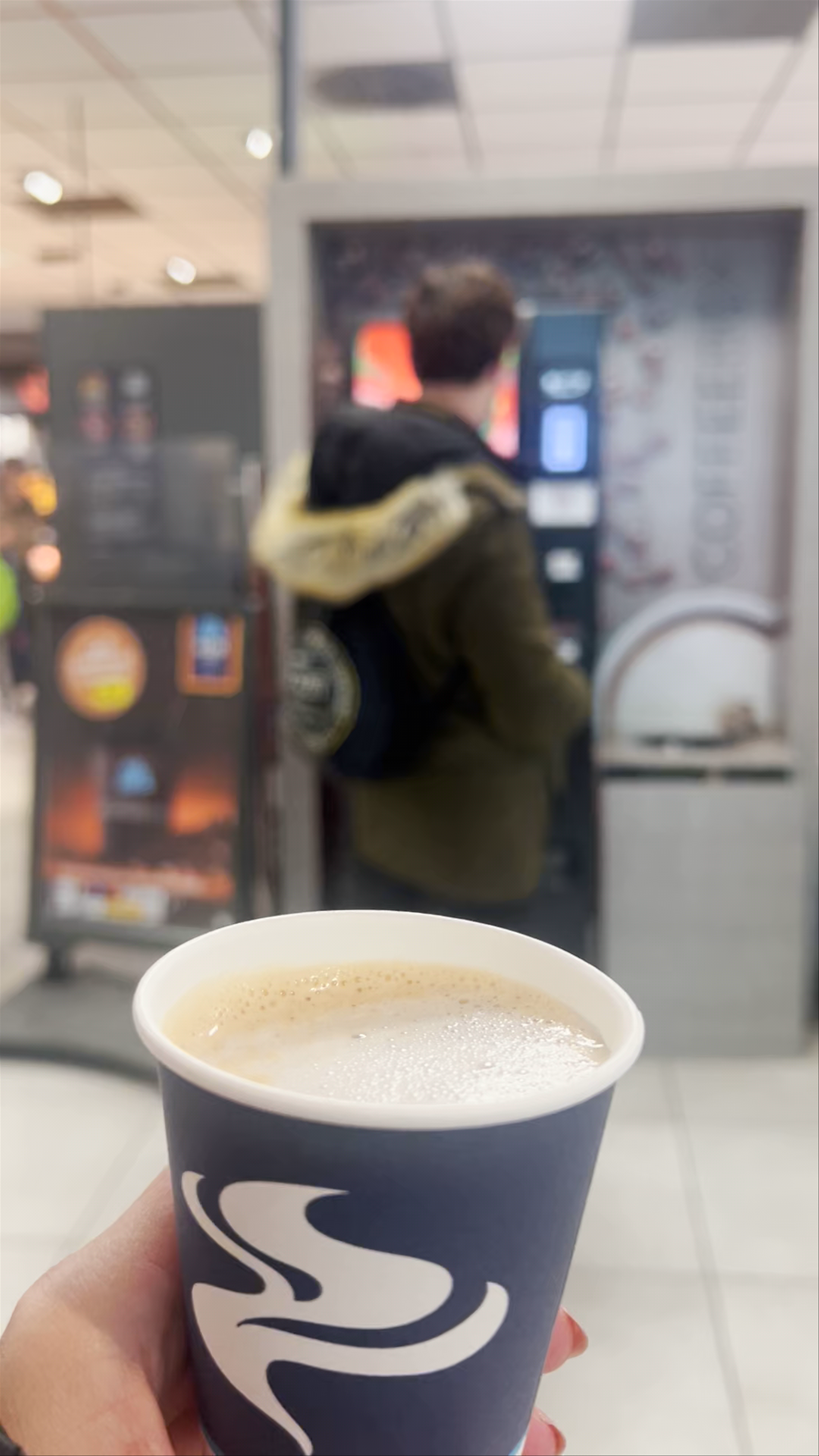 Centre Commercial Planète Charmilles