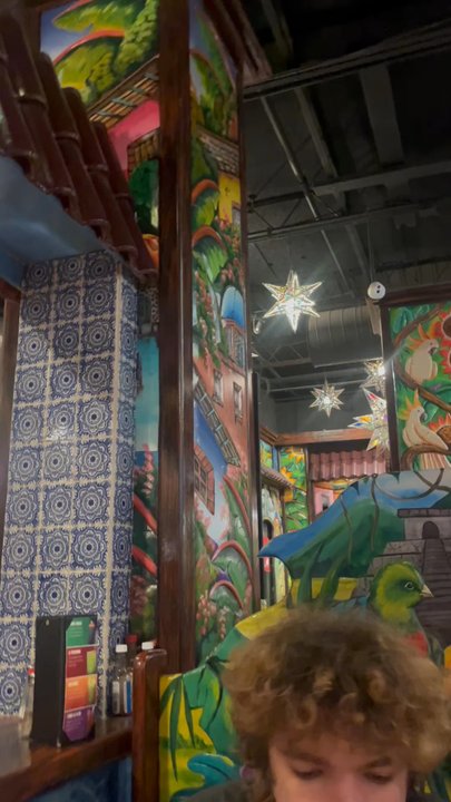 Viva Mas - Interior - Mexican Near Me - Bloomington, Indiana