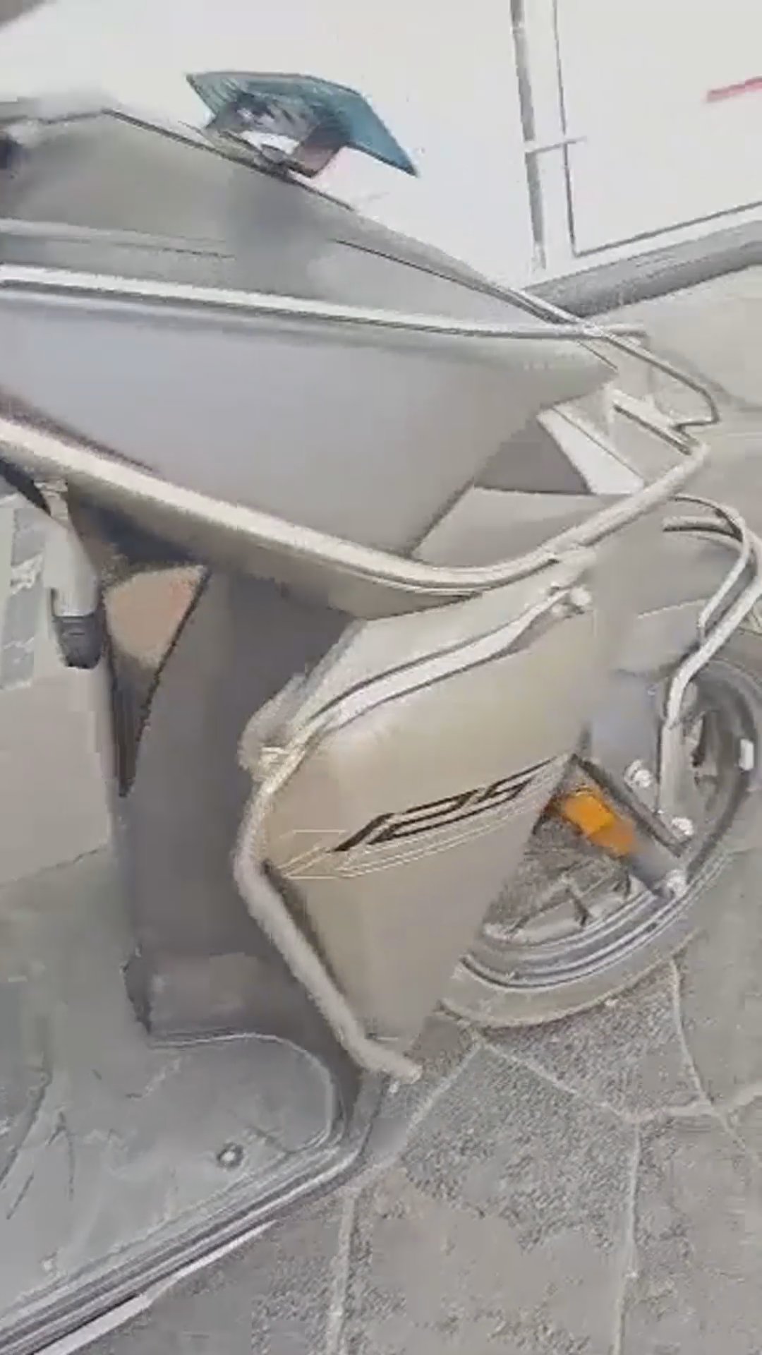 Walk-around video thumbnail