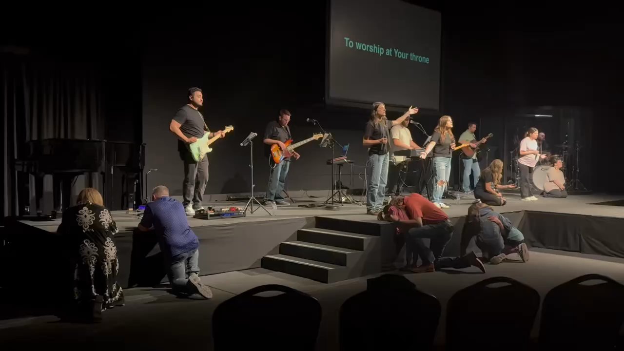 Lakeview Fellowship - Churches Near Me - Fort Worth, Texas
