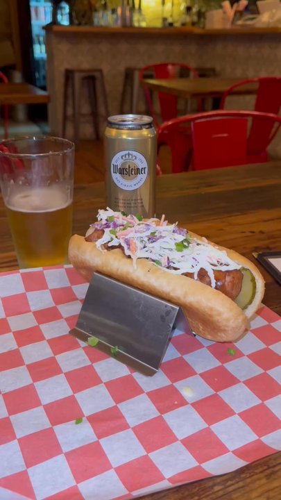 Wurst Behavior - Nashville Hot Chicken - Sandwiches Near Me - Chicago, Illinois