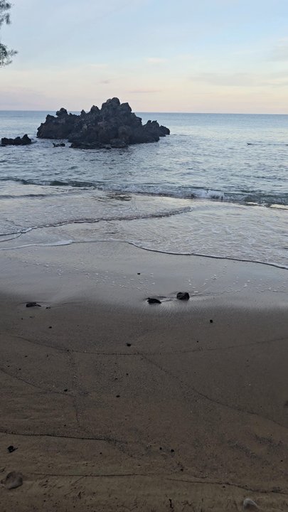 Hapuna Beach State Recreation Area - Early morning - Beaches Near Me - Waimea, Hawaii