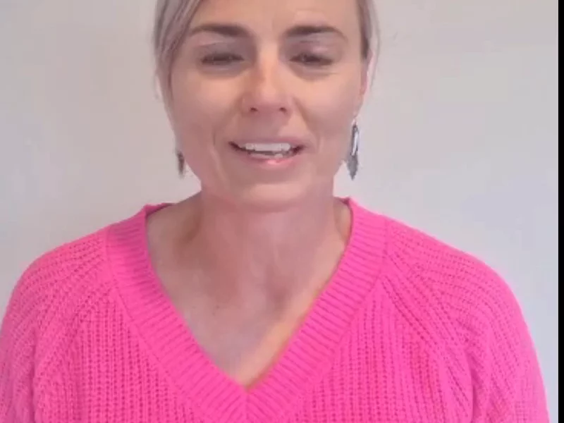Hi! I'm Bronwyn