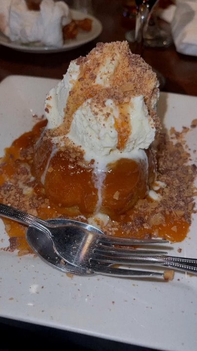 Chill & Grill - MY FAVORITE DESSERT ON THE PLANET - Bars Near Me - Vero Beach, Florida