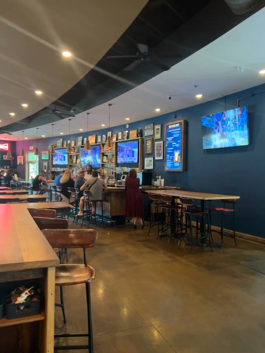 Mac's Local Eats - American Near Me - St Louis, Missouri