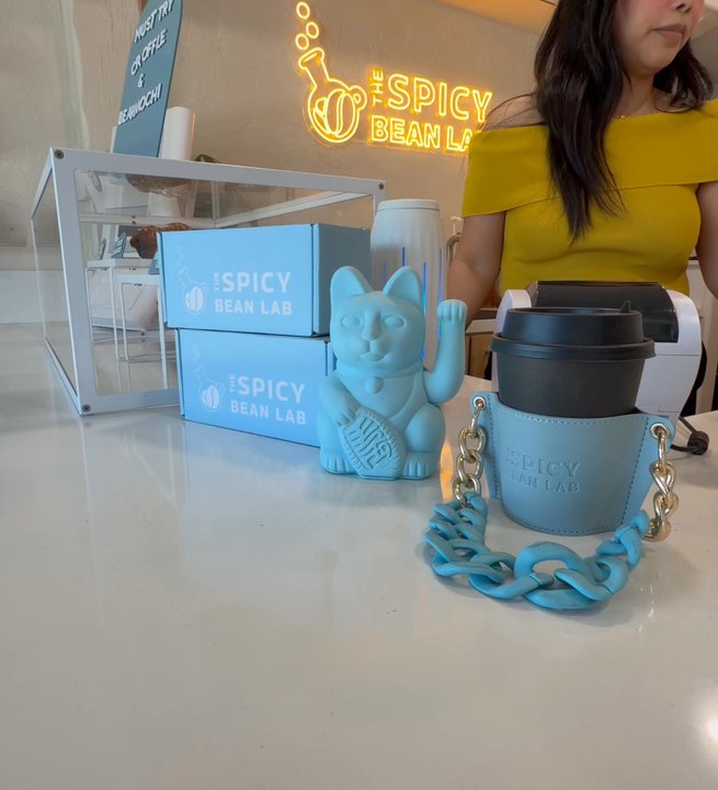The Spicy Bean Lab - Cute Coffee Shop - Coffee & Tea Near Me - Laguna Beach, California