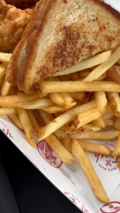Slim Chickens - Southern Near Me - Bowie, Maryland