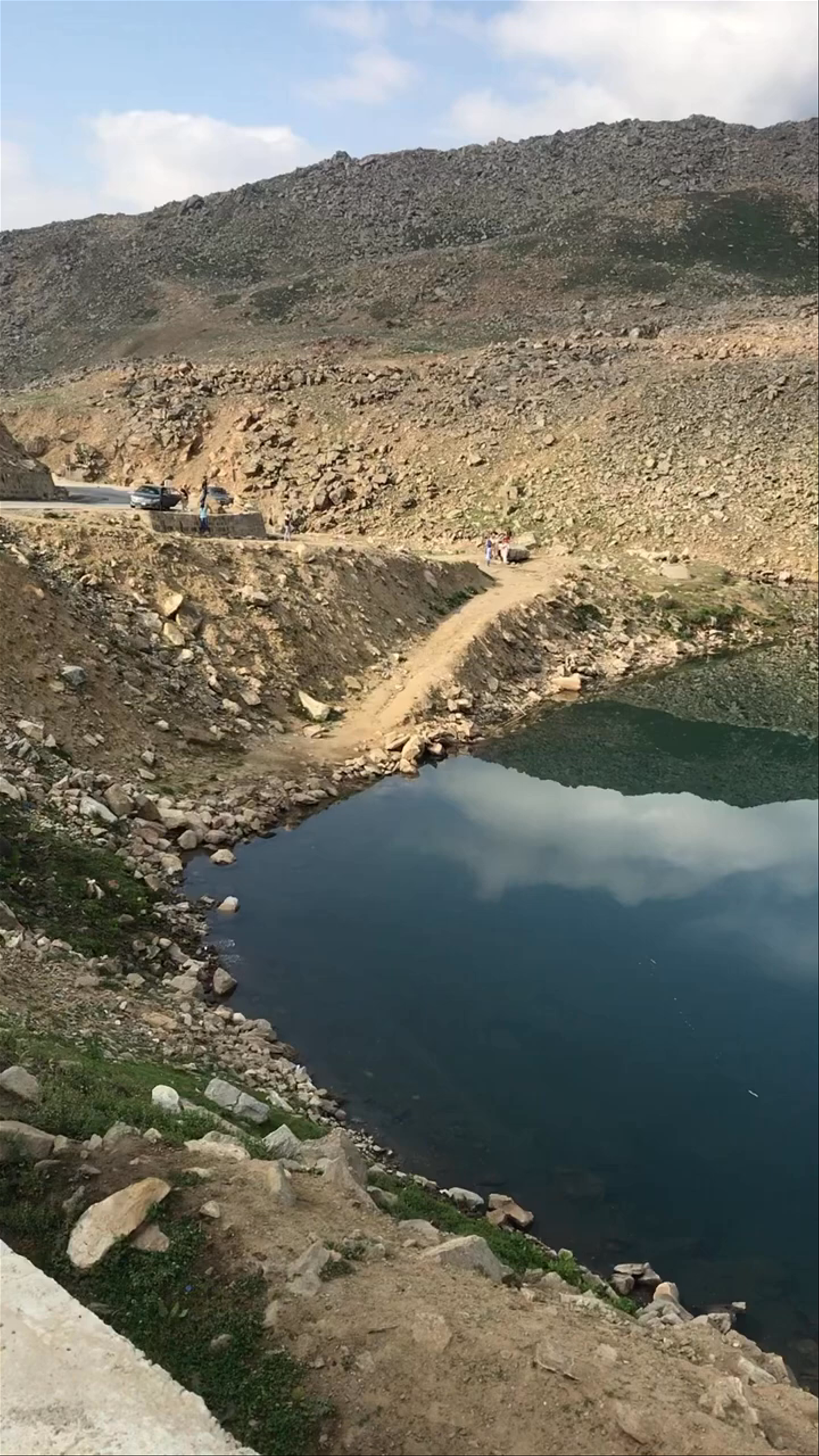 Lulusar Lake