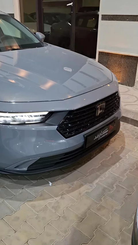 Honda Accord EX 2025