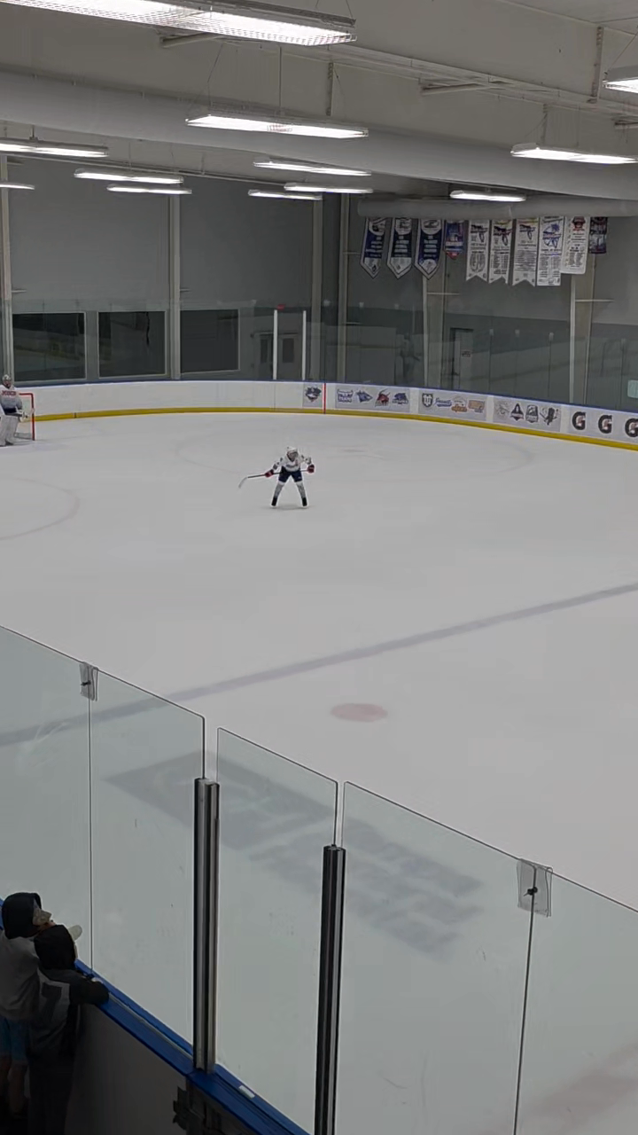 Justin Croney's Game-Winning Penalty Shot | Lakeland Jr. Mocs 14U A