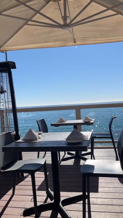 Moonshadows - Patio - Seafood Near Me - Malibu, California