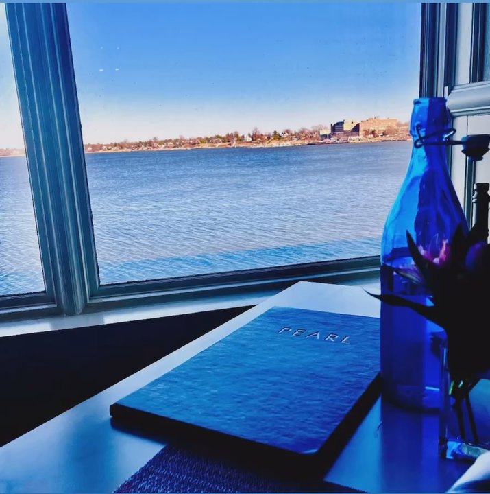 Pearl - Very nice place to have dinner, spectacular view! - American Near Me - Red Bank, New Jersey