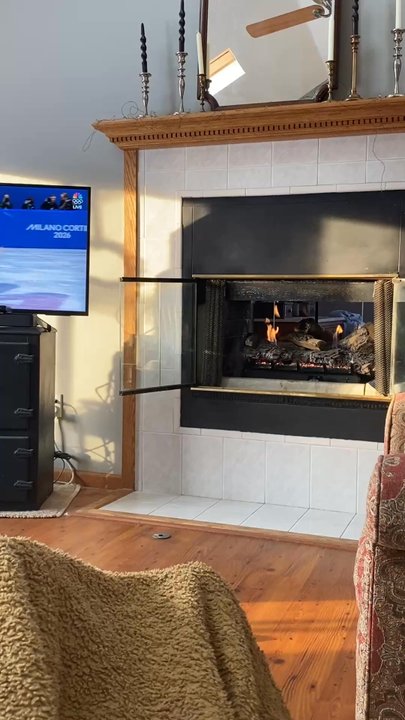 Fireplace Outlet - Fixed Becky did her magic. Fired up - Fireplace Services Near Me - Clarence, New York