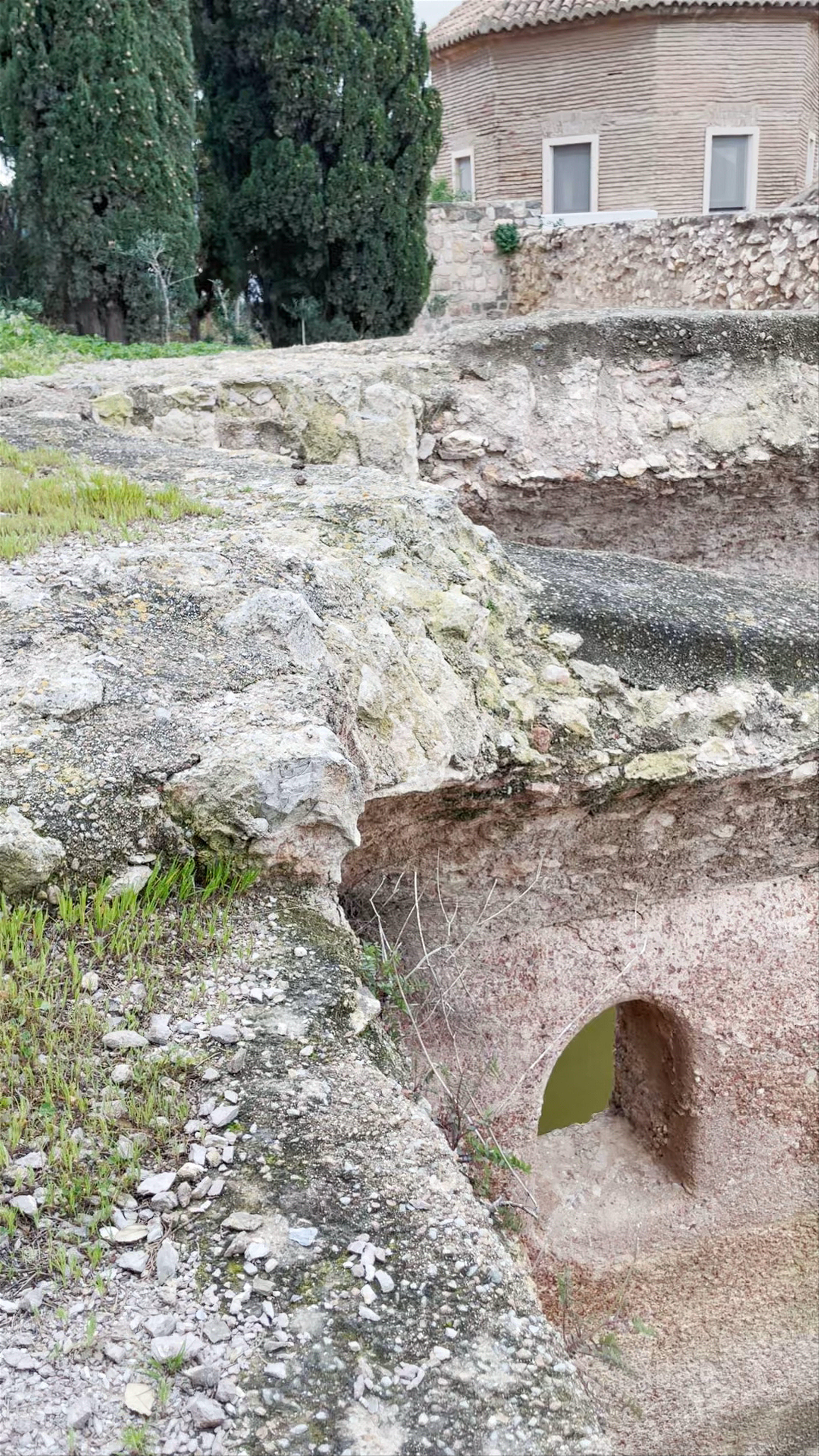 Cisterna Romana
