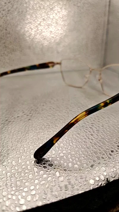 Vintage Gold & Tortoiseshell Glasses – Geometric Metal Frame Unisex